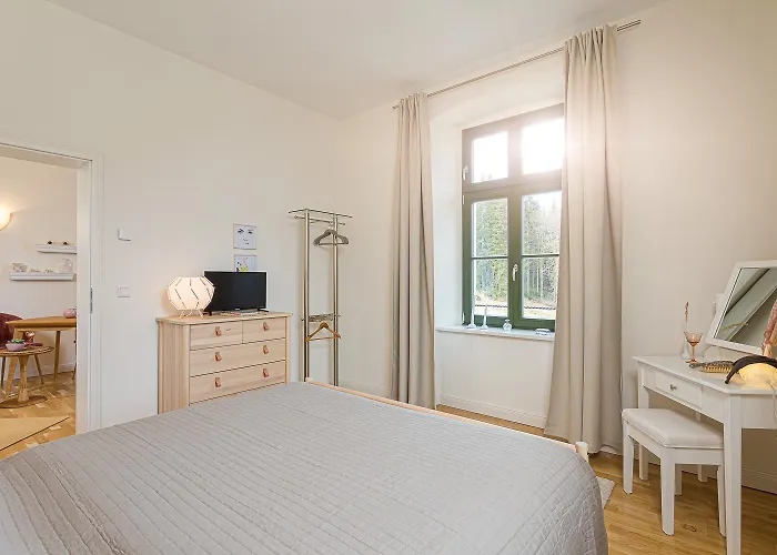 Romantische Ferienwohnung In Eibenstock Mit Sauna آيبنشتوك