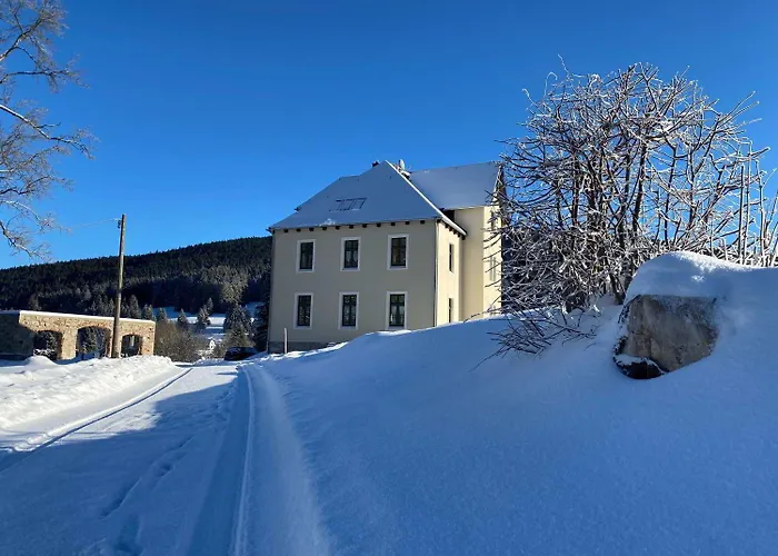 Romantische Ferienwohnung In Eibenstock Mit Sauna شقة آيبنشتوك